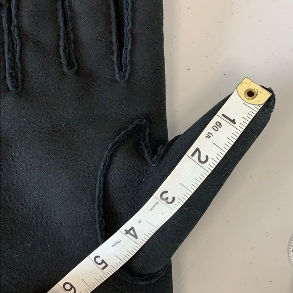 Brand New Coach Black Gloves - Picture 9 of 10